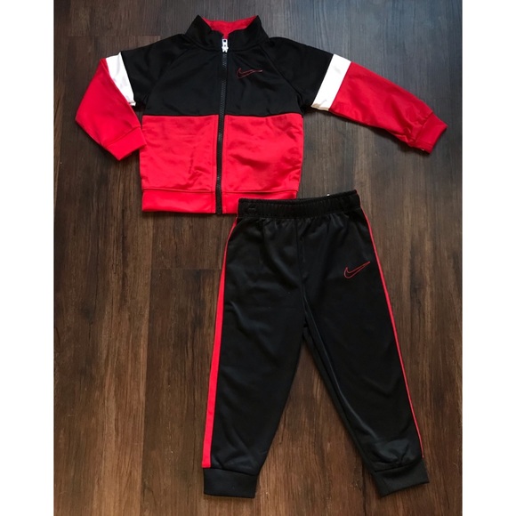 SALE NIKE BABY JOGGING SUIT SIZE 24 MONTHS - Picture 5 of 5